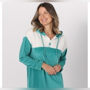 Cuddl Duds Ultra Plush Velvet Fleece With Sherpa Lounger Green Medium